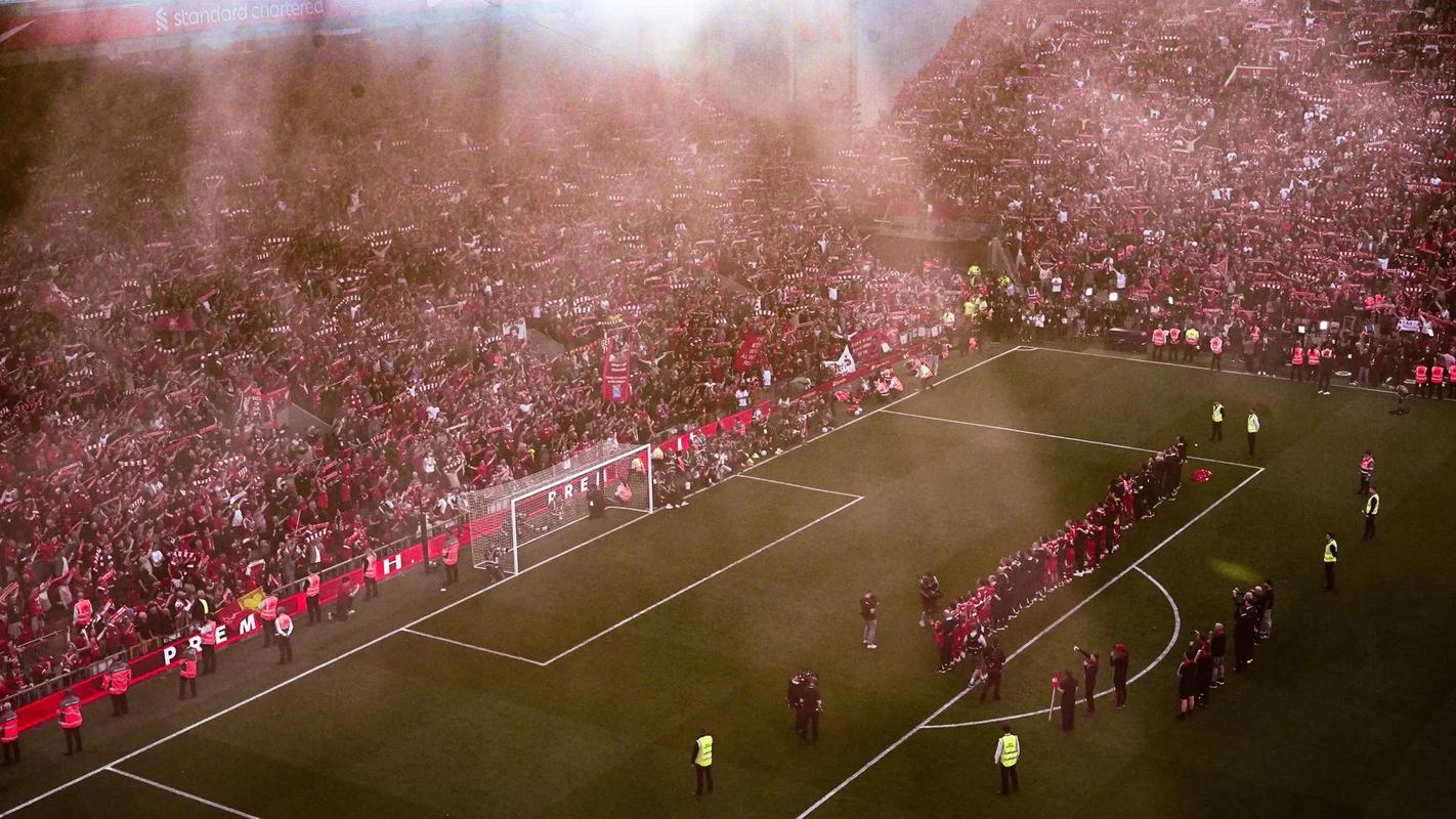 双喜临门，阿莱格里成为米兰队史第七位百胜主帅（阿莱格里达成百胜里程碑，成为米兰队史第七位百胜主帅）