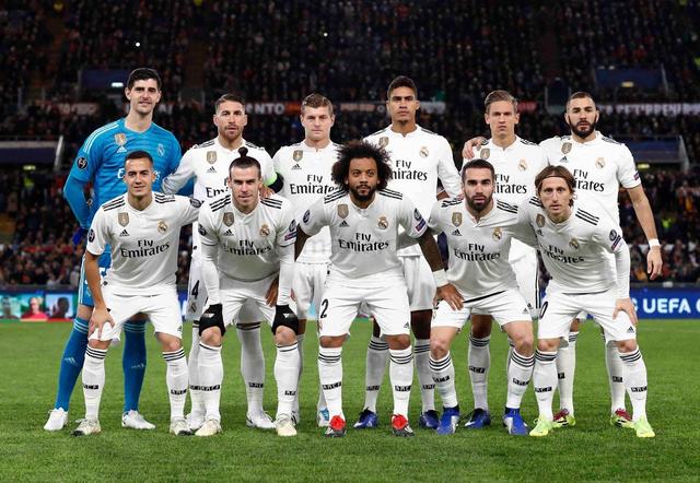 重庆铜梁龙冲超成功，重庆足球时隔4个赛季重返中超（重庆铜梁龙成功升超，重庆足球时隔四个赛季再战中超）