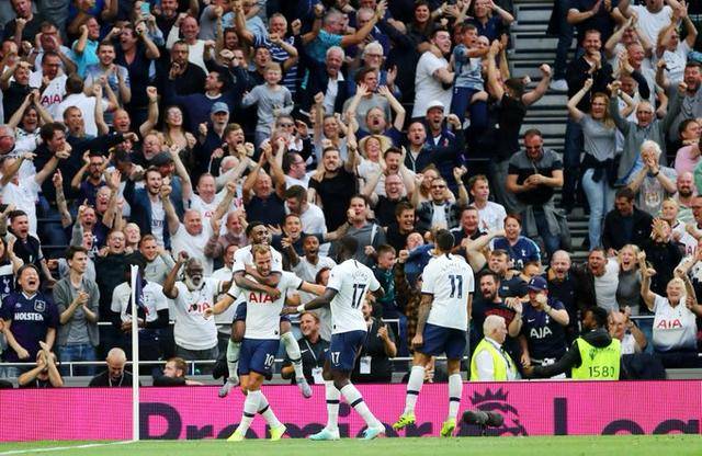 洛卡特利：佛罗伦萨垫底不是他们真实实力，但今天我们必须赢（洛卡特利：佛罗伦萨垫底不符真实实力，但今天我们非赢不可）