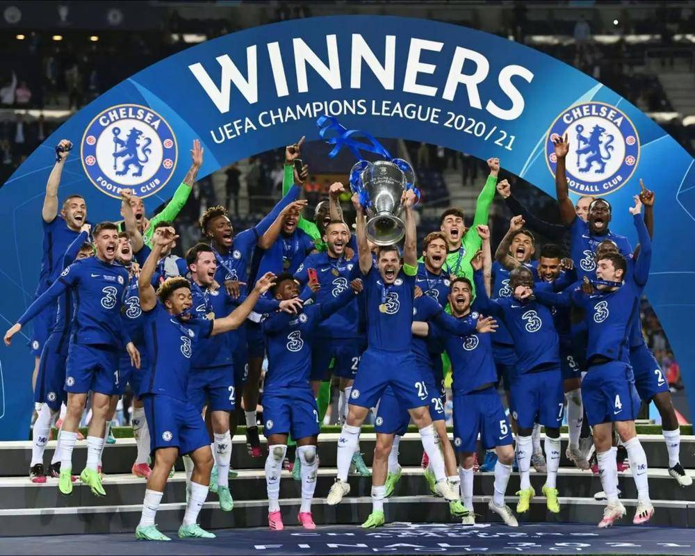 一场3-1!首个决赛席位诞生,兄弟合砍40分！这一刻，他们等了55年（3-1晋级！首张决赛门票到手，兄弟合砍40分，55年等待终结）