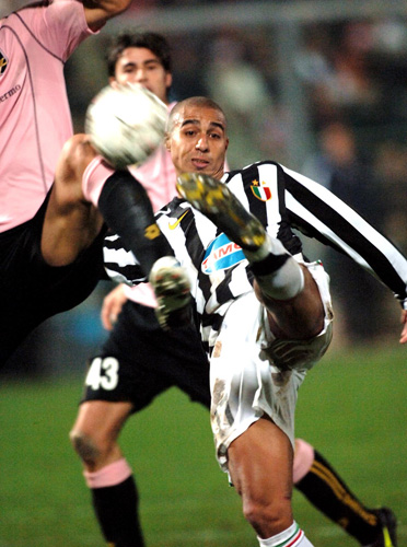 神户主帅：申花球员个人能力非常突出，反击和高球都很有威胁（神户主帅称申花球员个人能力出众，反击与高空球威胁十足）