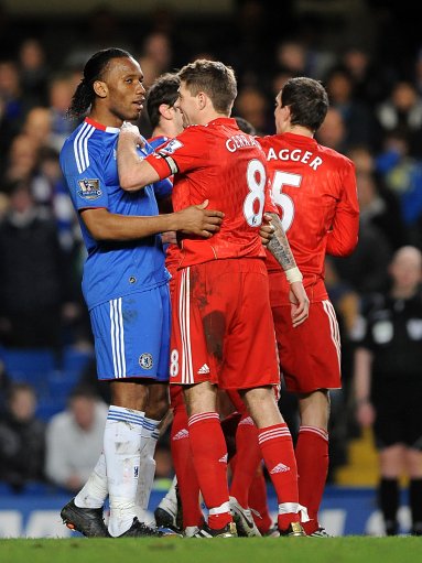 意媒：新星伊万-马耶首次入选一线队，他在国米的未来计划中（意媒：伊万-马耶首次进入一线队，已被纳入国米未来规划）