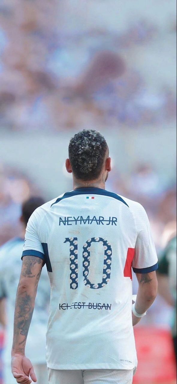 青岛次节轰出一波18-4广厦反超比分，三外援半场31分（青岛次节掀18-4高潮，广厦完成反超，三外援半场合砍31分）