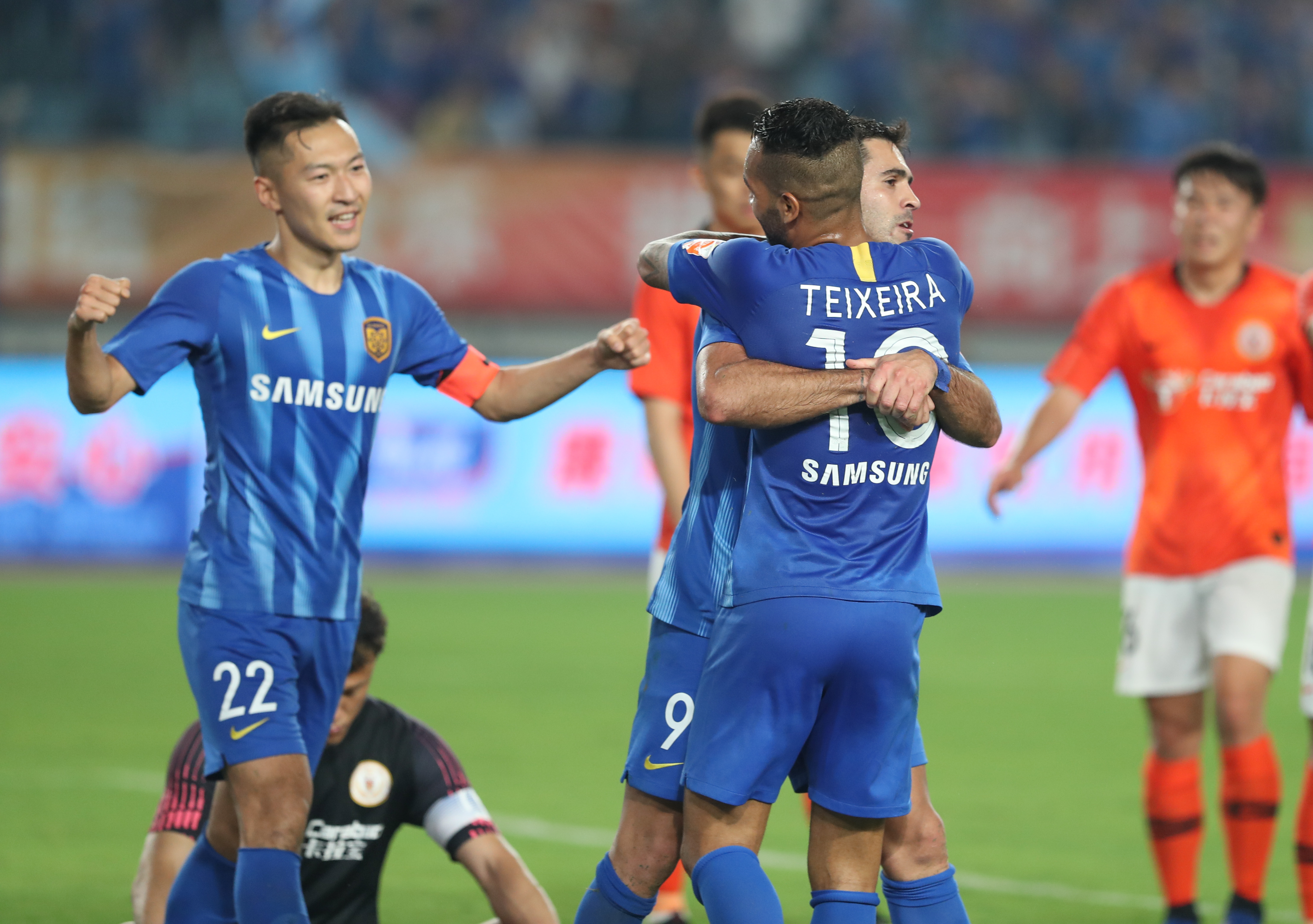 最霸气的名人堂演讲！乔丹：你们眼中理解的极限，只不过是我登顶的台阶（最震撼的名人堂致辞！乔丹：你们所谓的极限，不过是我登顶的踏脚石）