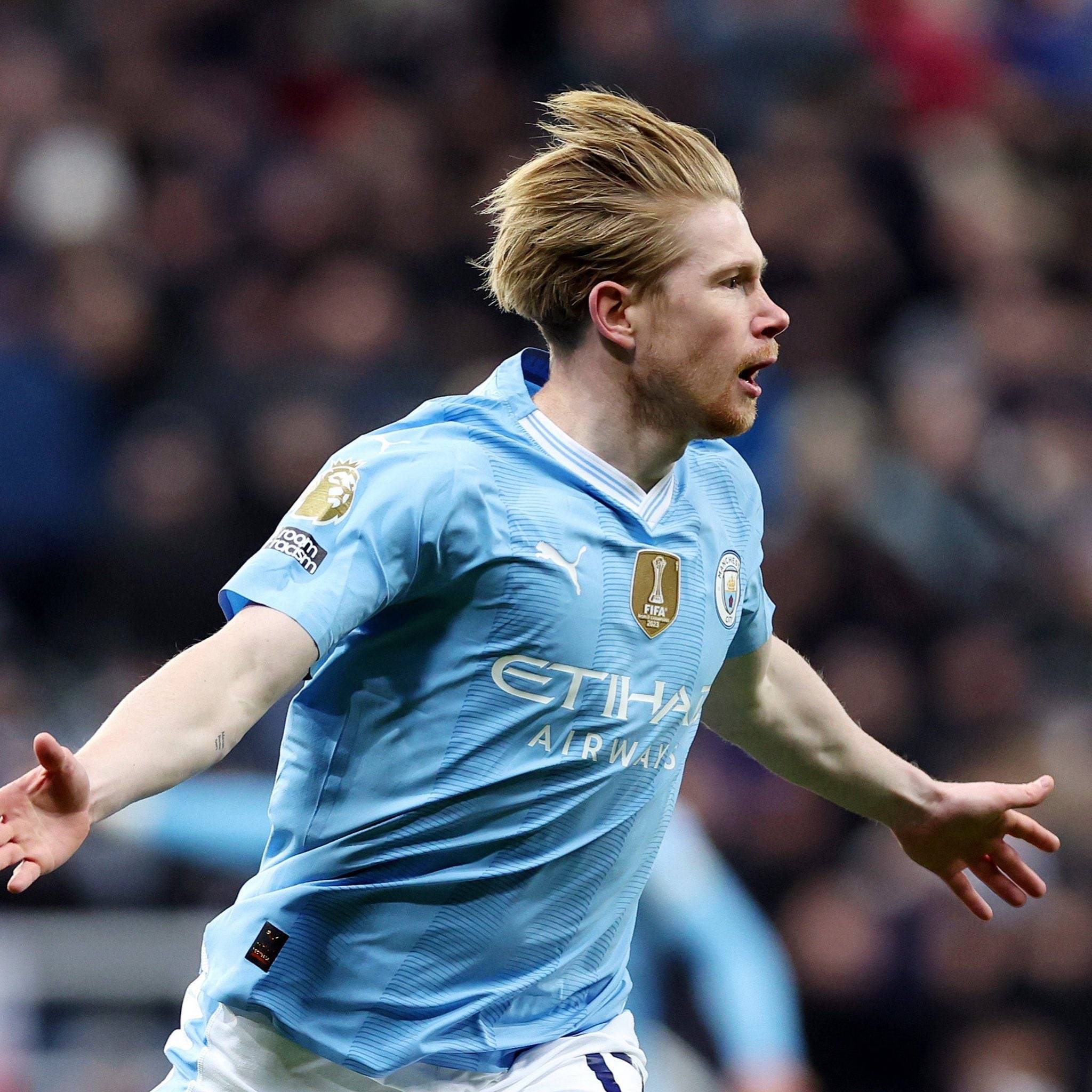 队报：巴黎有意埃里克-加西亚，可能在冬窗行动（队报：巴黎看中埃里克-加西亚，冬窗或将出手）